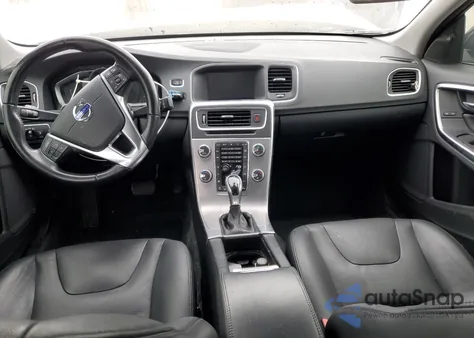 2018 Volvo S60 Premier из США, поврежденный, VIN LYV402HK3JB156458